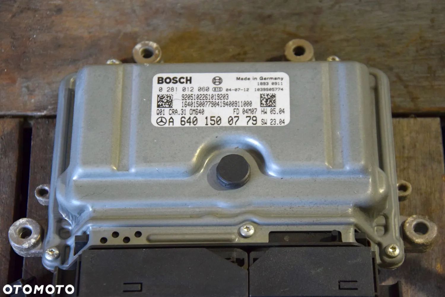 Mercedes A-Klasa W169 Sterownik silnika komputer A6401500779 0281012060 - 1
