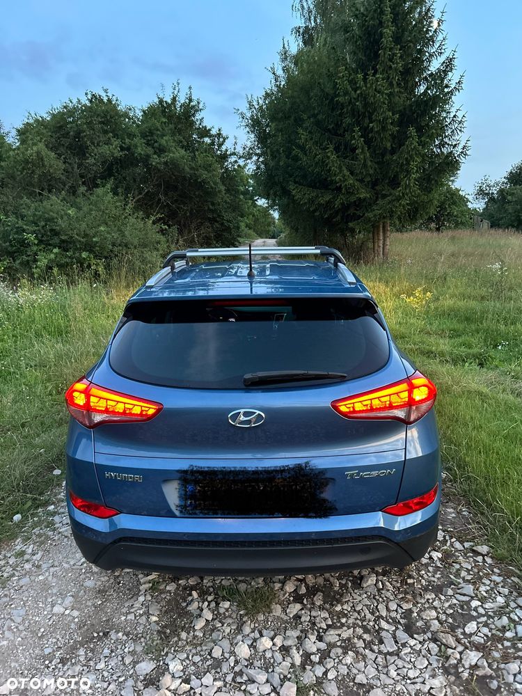Hyundai Tucson 1.6 GDI BlueDrive Comfort 2WD - 10