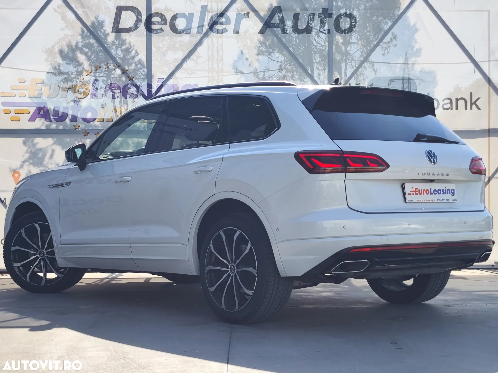 Volkswagen Touareg V6 TDI R-Style - 8