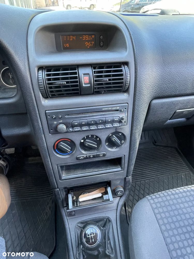 Opel Astra - 6