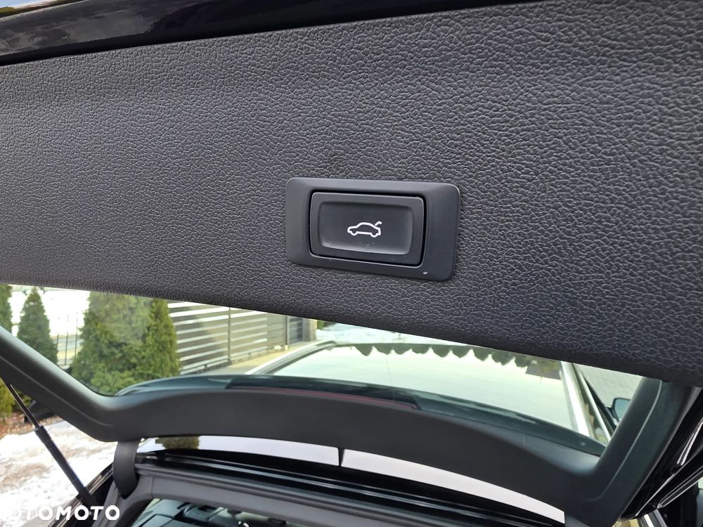 Audi A4 Avant 2.0 TDI - 13