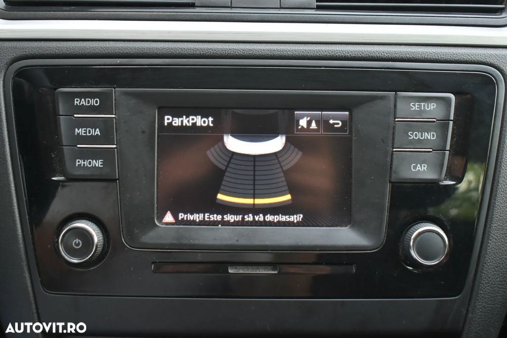 Skoda RAPID 1.2 TSI Ambition - 12