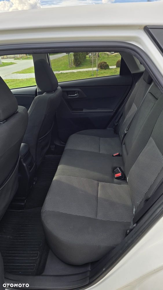 Toyota Auris 1.4 D-4D Premium + EU5 - 19