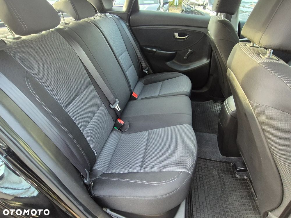 Hyundai i30 1.4 Style - 17