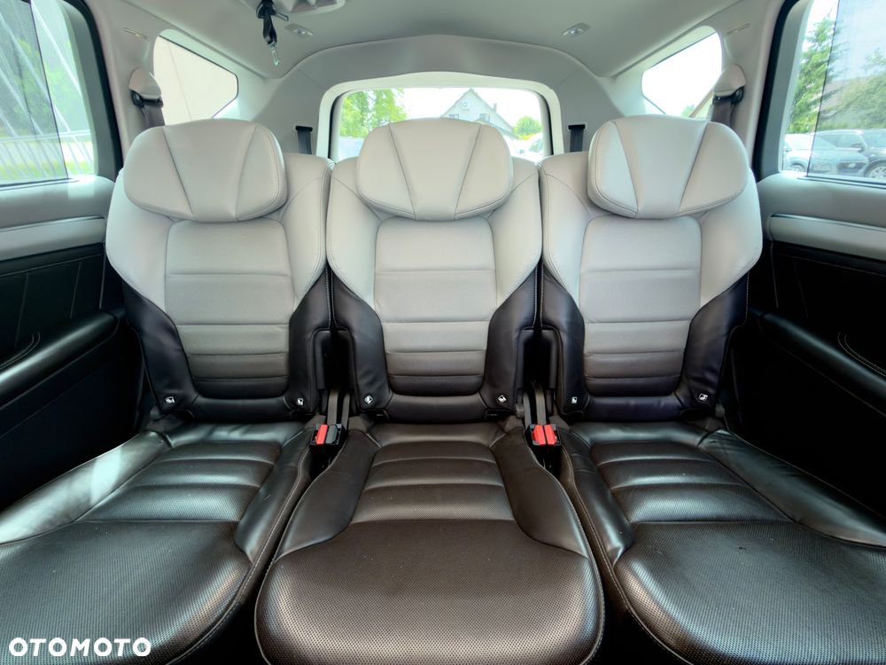 Renault Espace TCe 225 EDC GPF INITIALE PARIS - 25