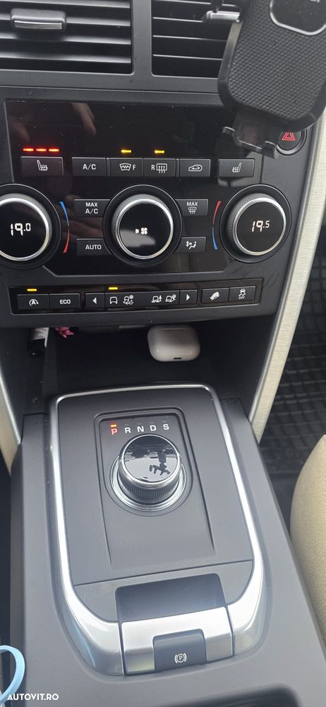 Land Rover Discovery Sport 2.0 l TD4 HSE Aut. - 6