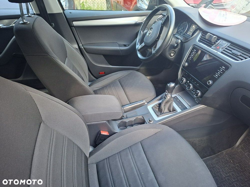 Skoda Octavia - 7