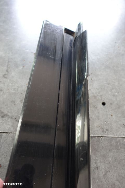 LISTWA PROGOWA PRAWA KUGA MK2 ST - 6