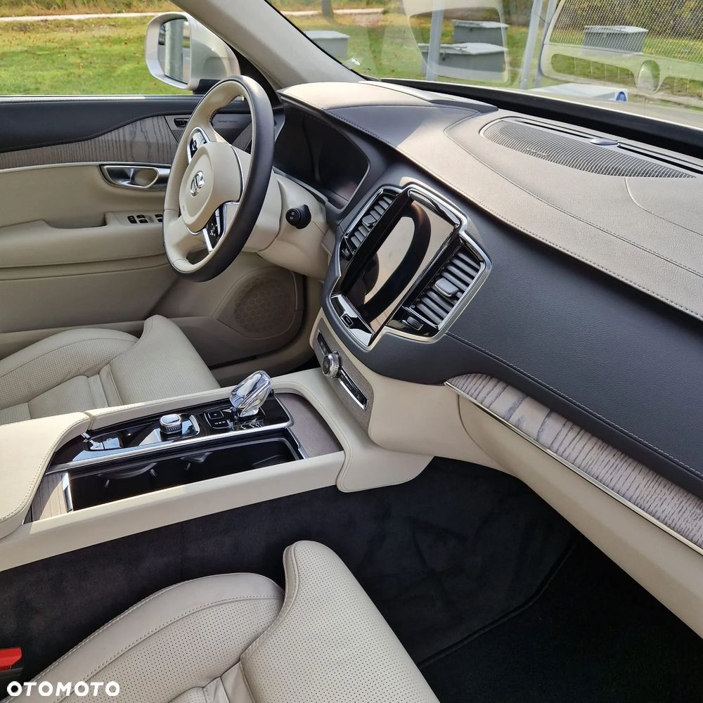 Volvo XC 90 - 15