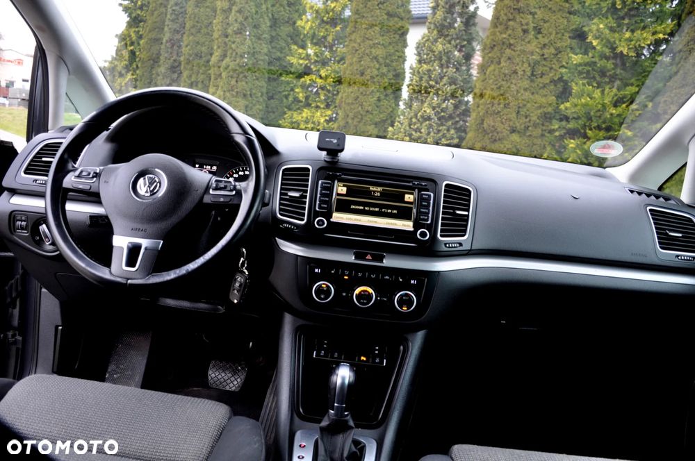 Volkswagen Sharan 2.0 TDI DSG BlueMotion Technology Comfortline - 29