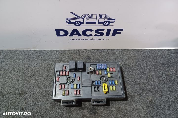 Panou sigurante si relee 9682108282 Chevrolet Captiva 1 [2006 - 2011] - 1
