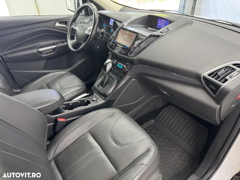 Ford Kuga 2.0 TDCi 4x4 Aut. Titanium - 22