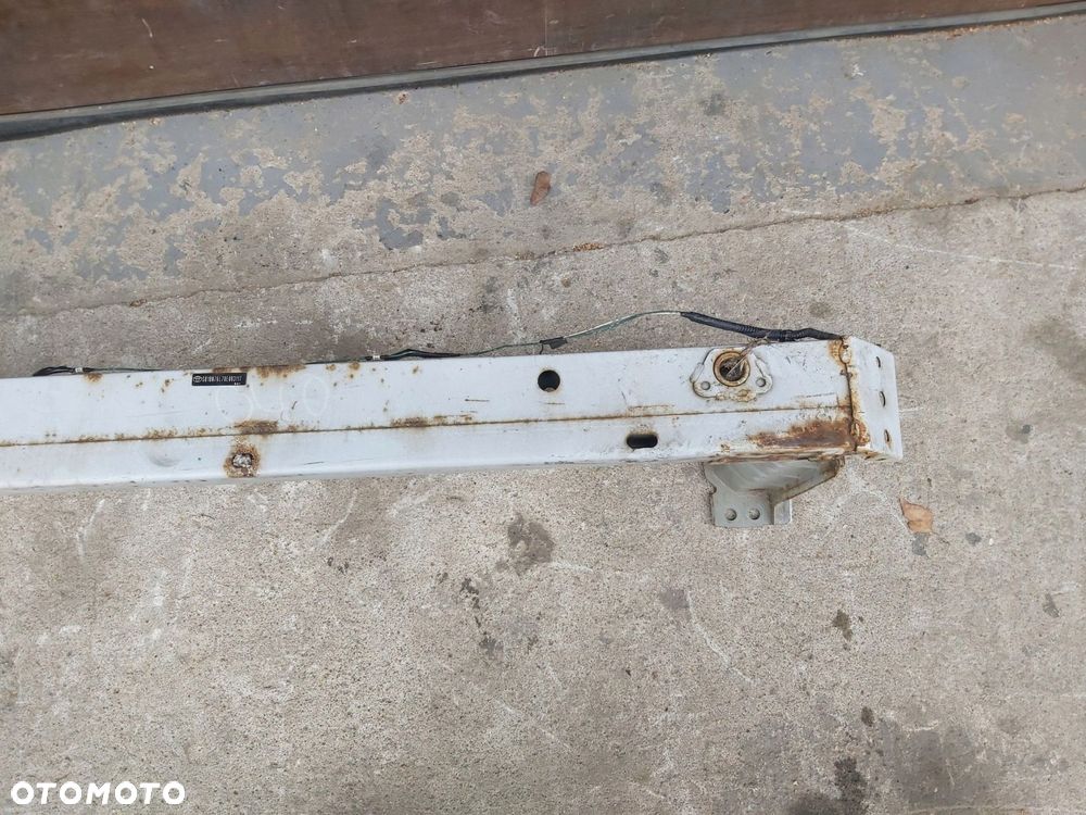 Toyota Avensis T27 II Lift T29 14-18r belka zderzaka przód - 14