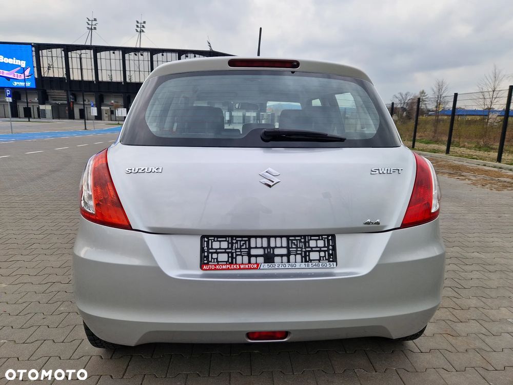 Suzuki Swift - 3