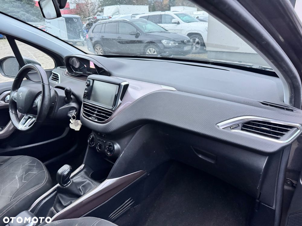 Peugeot 2008 82 VTI Acess - 10