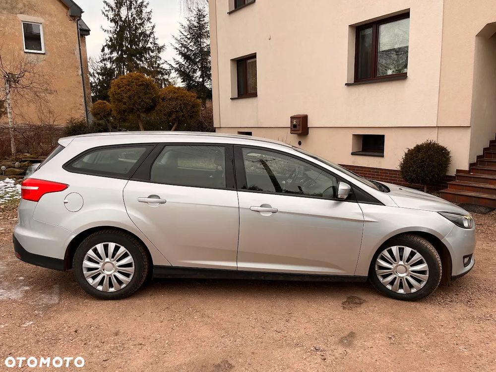 Ford Focus SW 2.0 TDCi Trend ASS PowerShift - 9