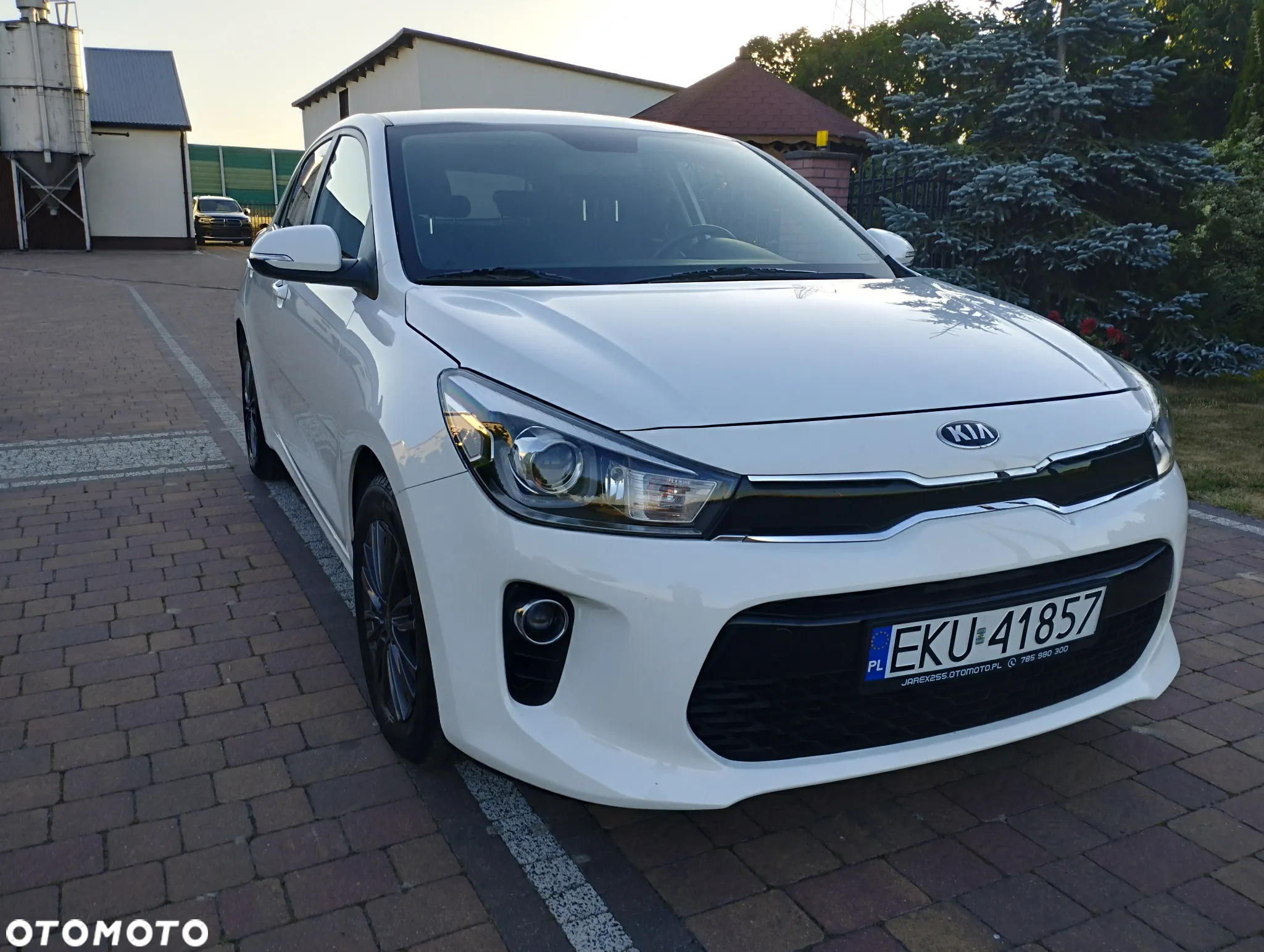 Kia Rio 1.4 Edition 7 - 10
