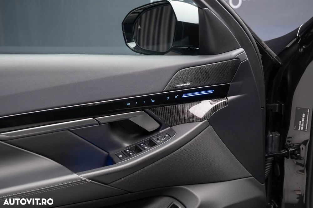 BMW Seria 5 520i Aut. - 31