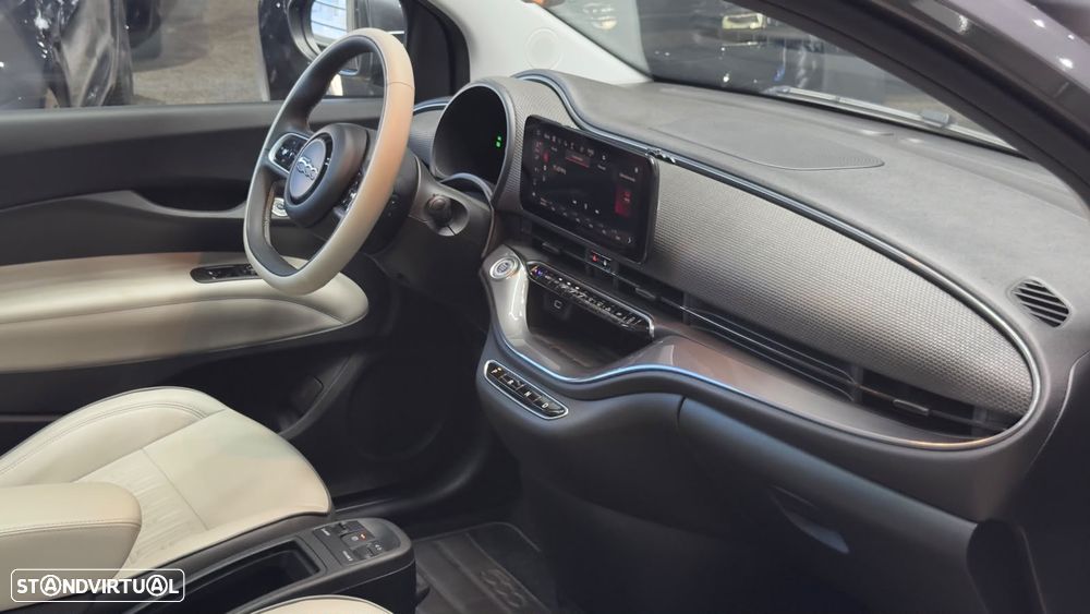 Fiat 500e La Prima - 57