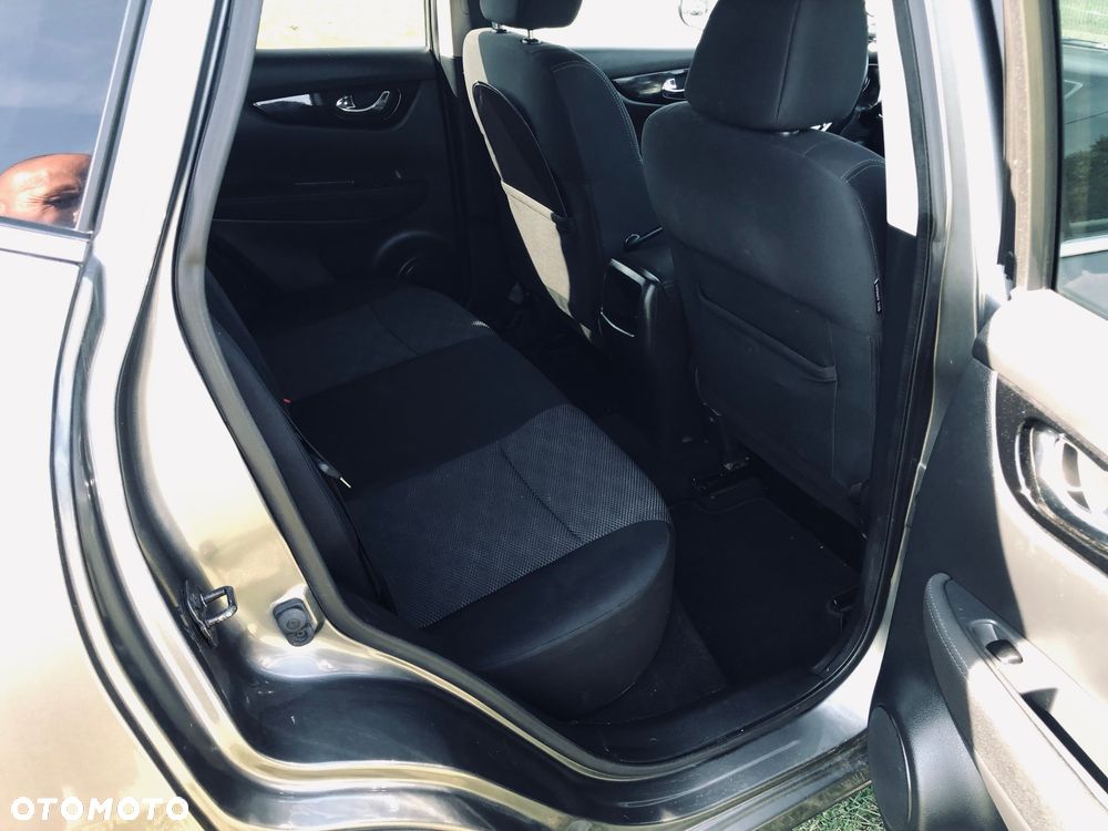 Nissan Qashqai 1.5 dCi DPF acenta - 13
