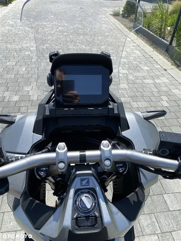 Honda ADV350 - 3