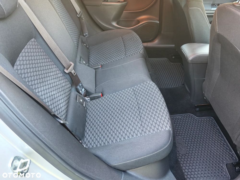 Opel Astra - 16