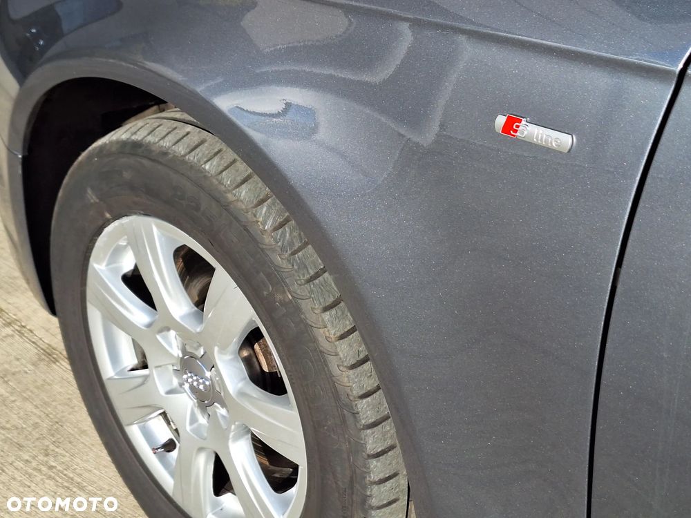 Audi A4 Avant 2.0 TDI DPF clean diesel quattro S tronic S line Sportpaket - 10