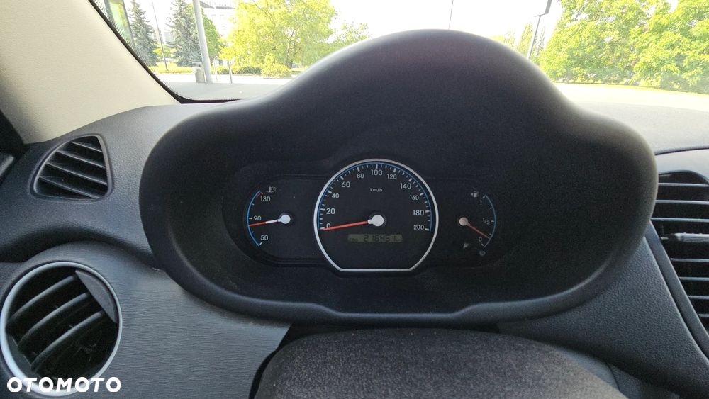 Hyundai i10 - 13