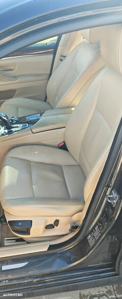 BMW Seria 5 525d xDrive Aut. - 7