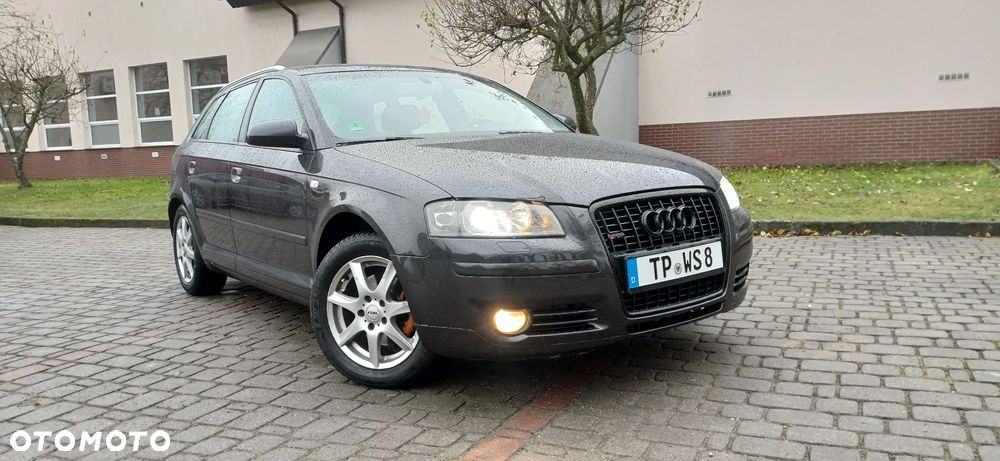Audi A3 Sportback 2.0 TDI DSG S line Sportpaket plus - 2