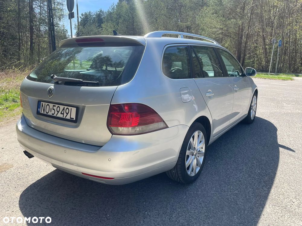 Volkswagen Golf 2.0 TDI DPF DSG Highline - 1
