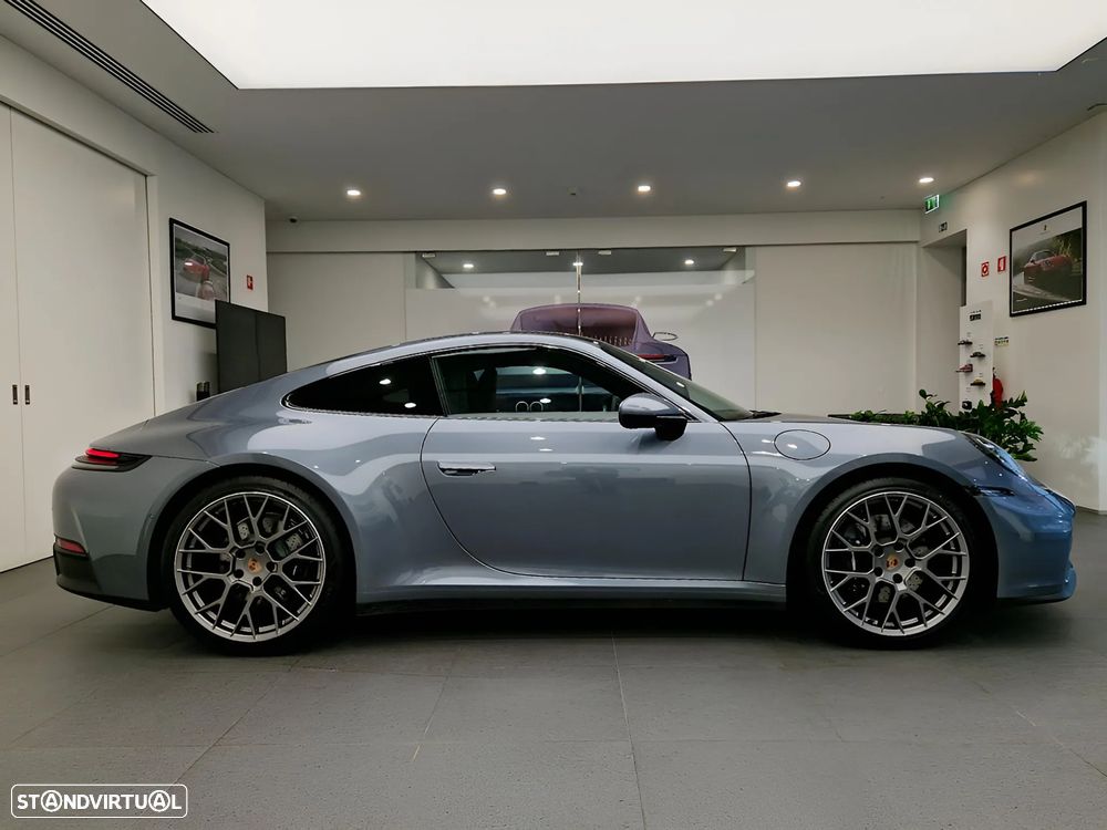 Porsche 911 (992) Carrera PDK - 9