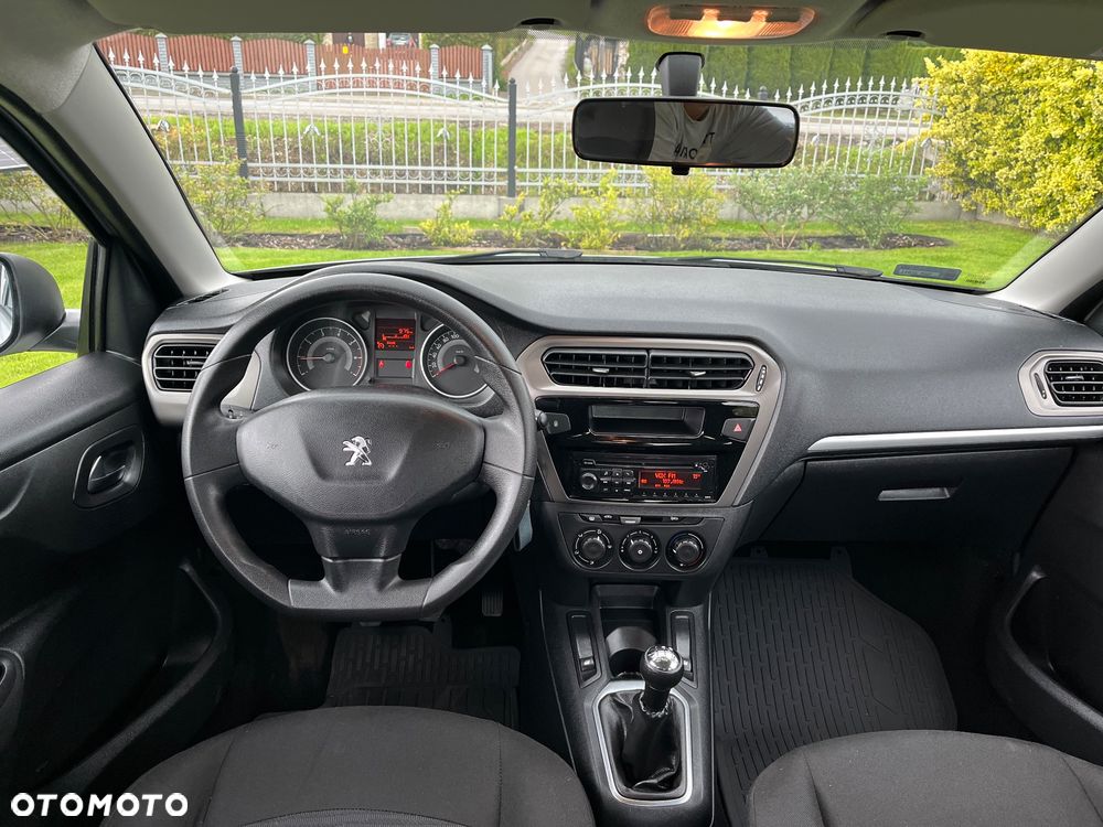 Peugeot 301 1.2 VTi/Pure Tech Allure - 10