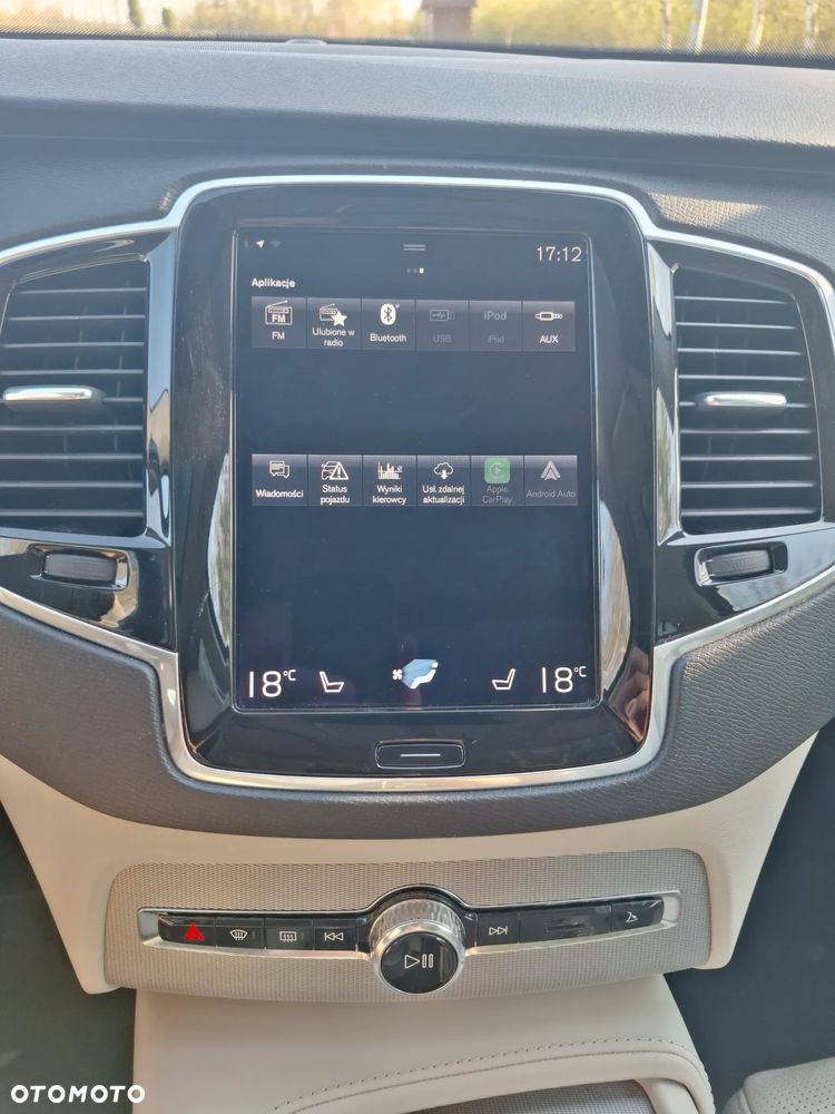 Volvo XC 90 T8 AWD Twin Engine Geartronic Inscription - 26