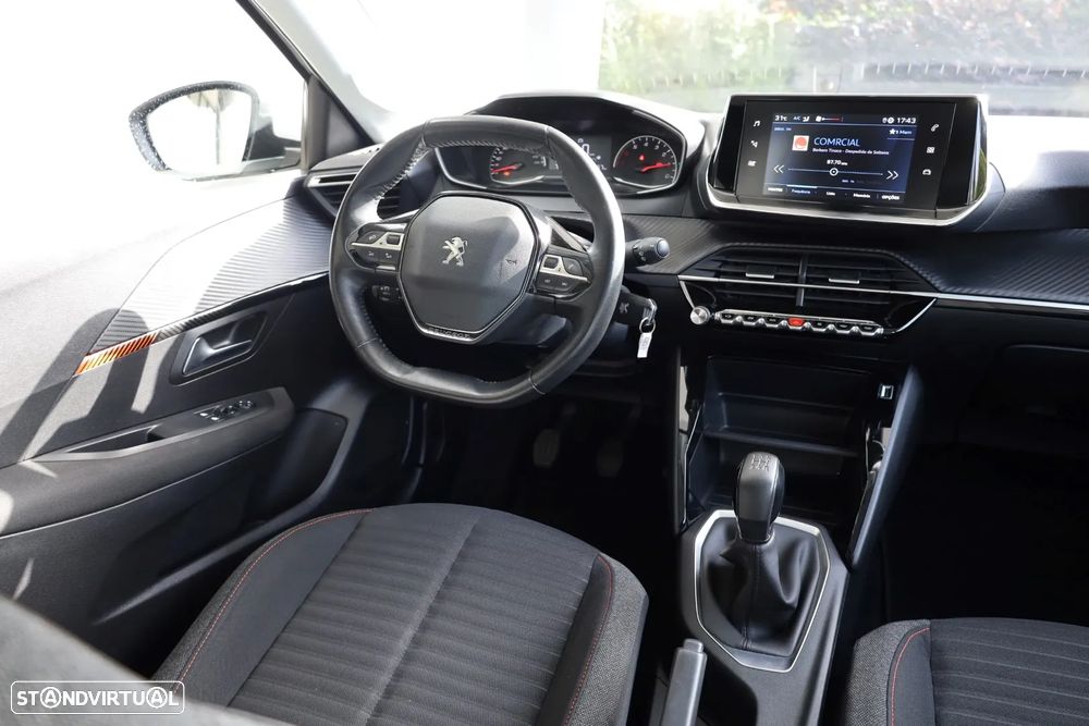 Peugeot 208 1.2 PureTech Active - 16