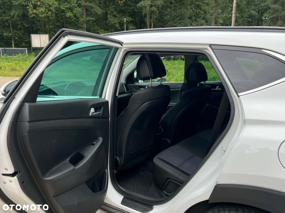 Hyundai Tucson 1.7 CRDI BlueDrive Style 2WD DCT - 7