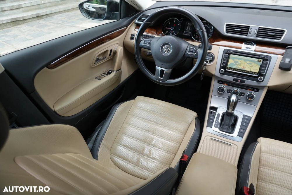Volkswagen Passat CC 2.0 TDI 4Motion BlueMotion Technology DSG - 29