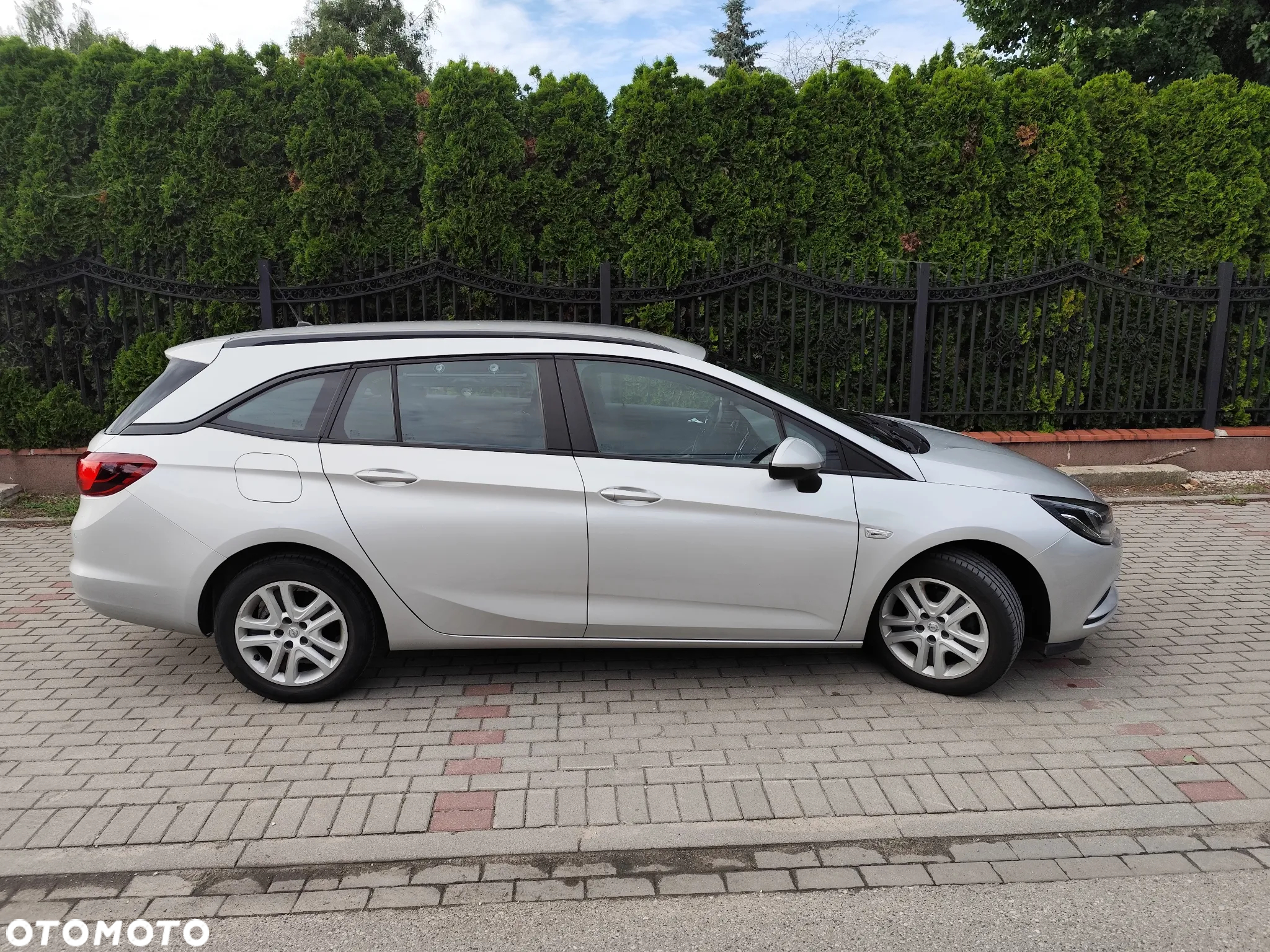 Opel Astra V 1.4 T Dynamic - 7