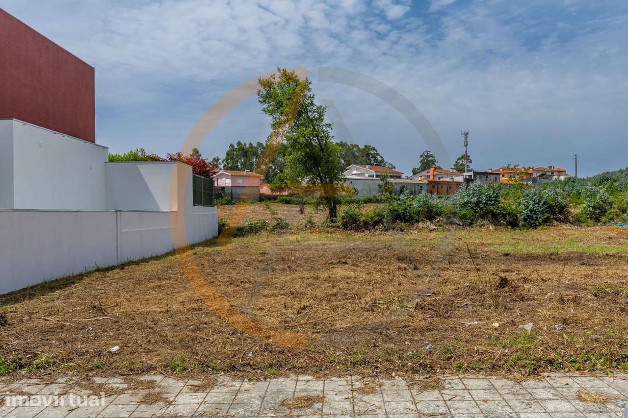 Terreno Urbano | S. Mamede do Coronado - Grande imagem: 2/34