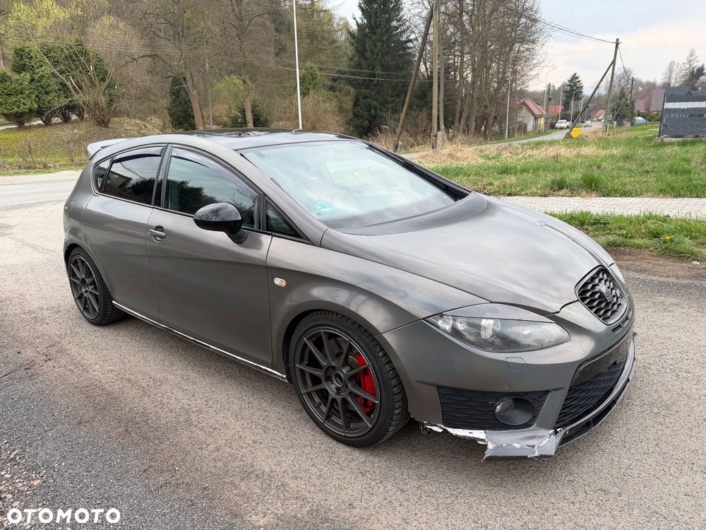 Seat Leon 2.0 T FSI Cupra R - 23