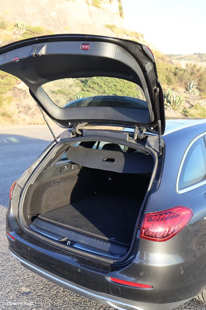 Mercedes-Benz C 300 - 5