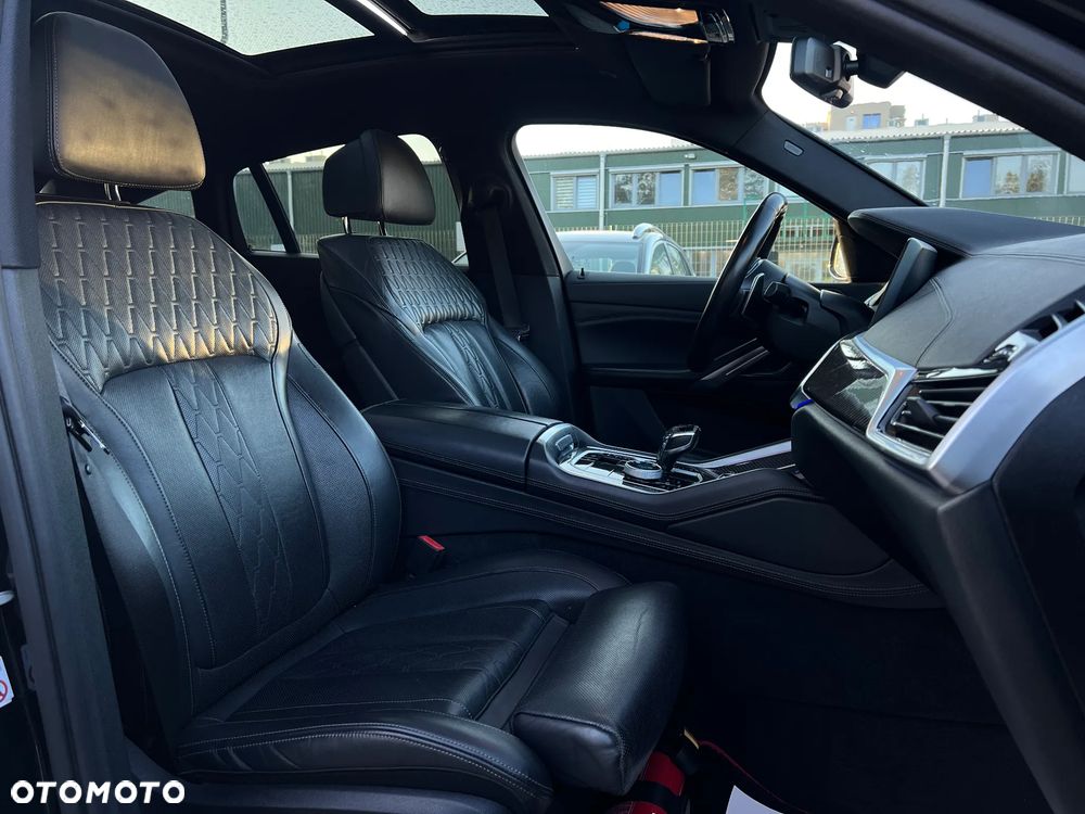 BMW X6 - 30