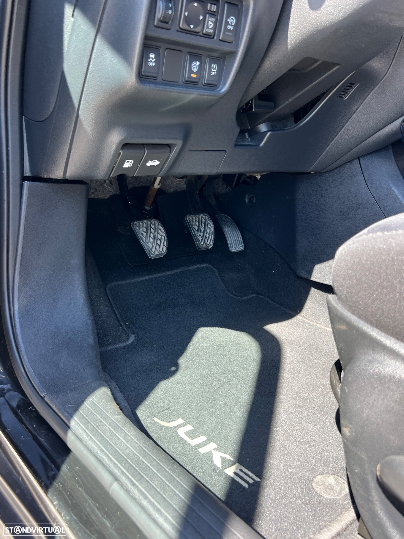 Nissan Juke 1.2 DIG-T Acenta Connect - 30