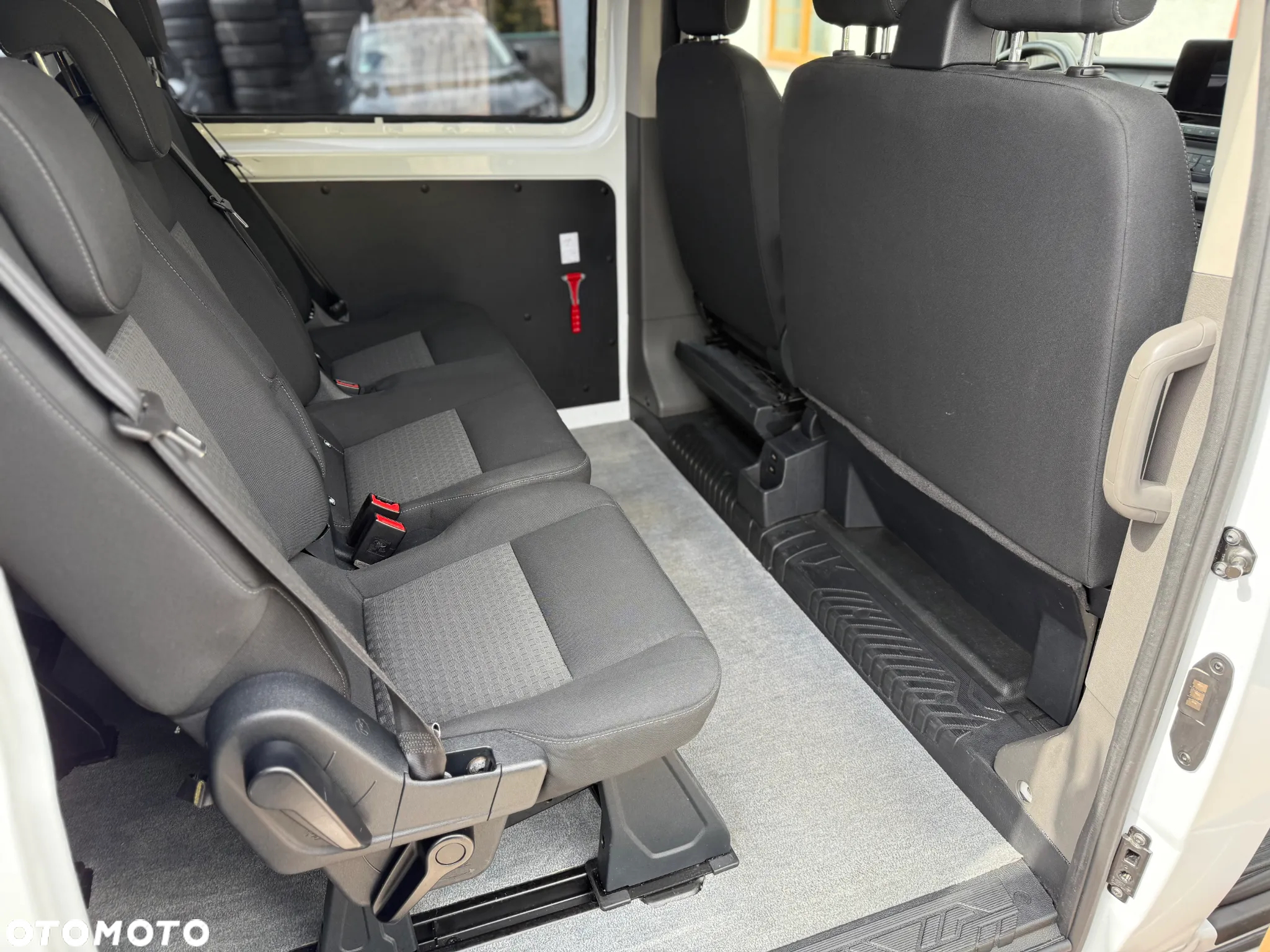 Ford Transit Custom 340 L2H2 VA Autm Nugget Plus - 27