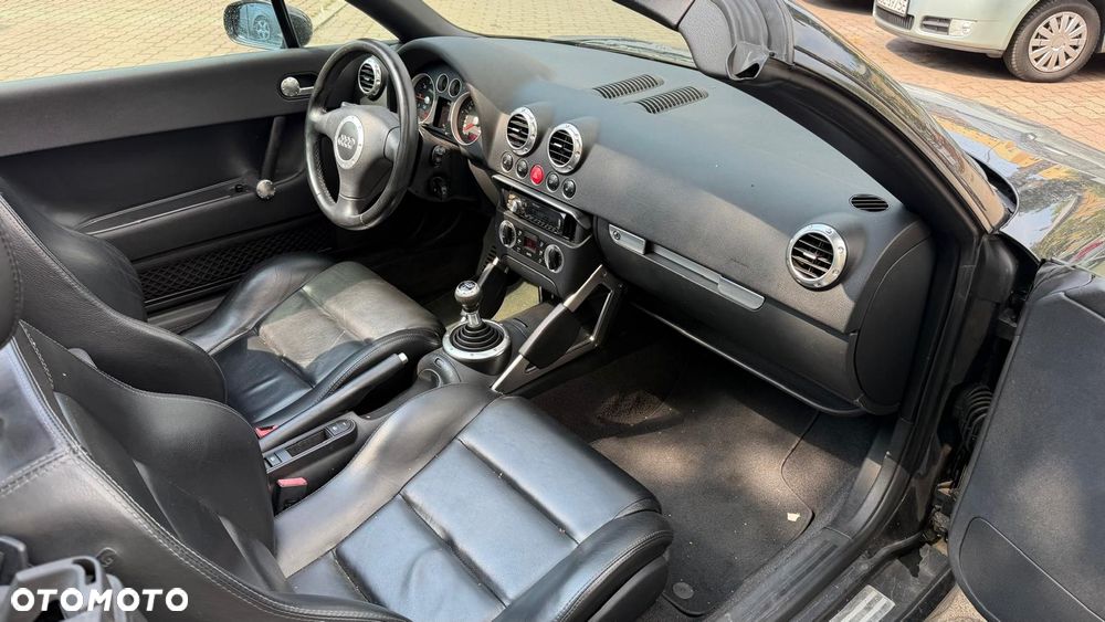 Audi TT Roadster - 6