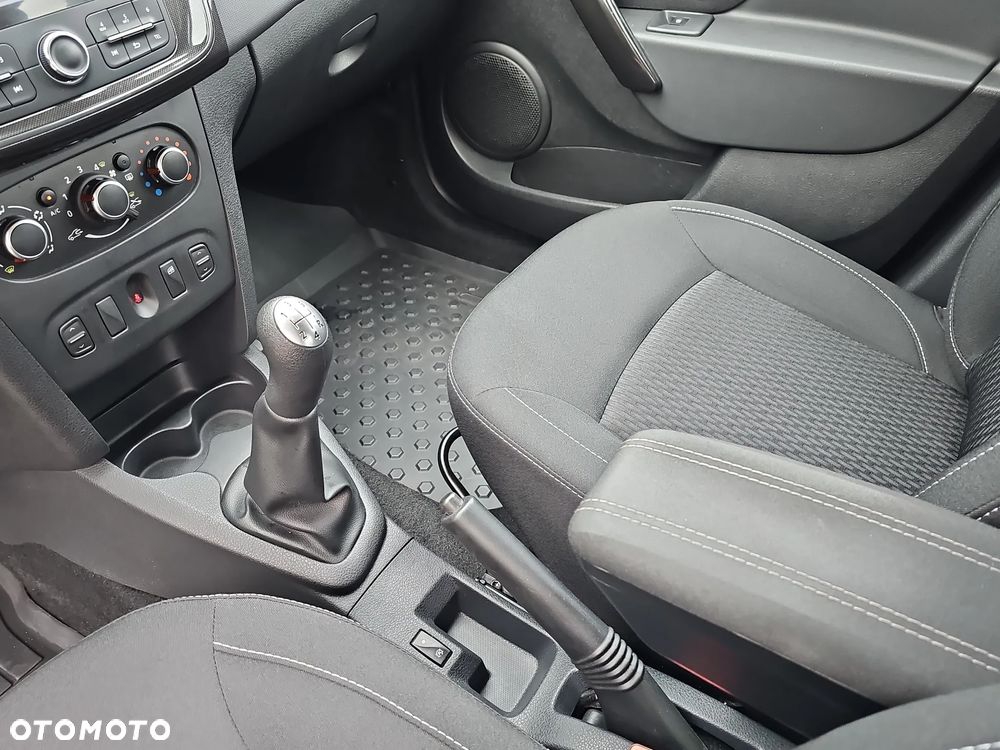 Dacia Logan 1.0 SCe Laureate - 16