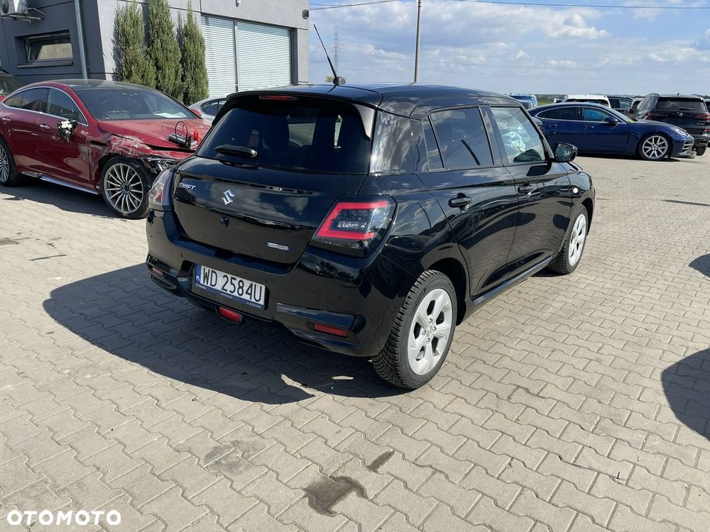 Suzuki Swift 1.2 Dualjet Hybrid CVT Comfort - 2