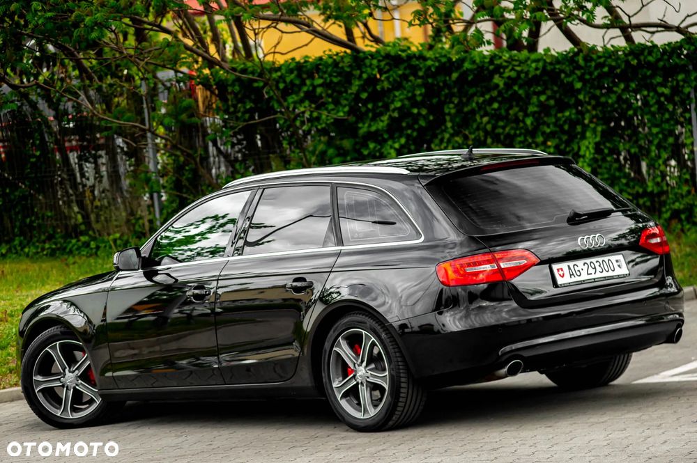 Audi A4 Avant 2.0 TFSI Quattro S tronic - 12