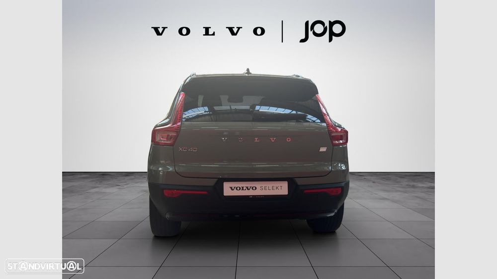 Volvo XC 40 Recharge Pro - 4
