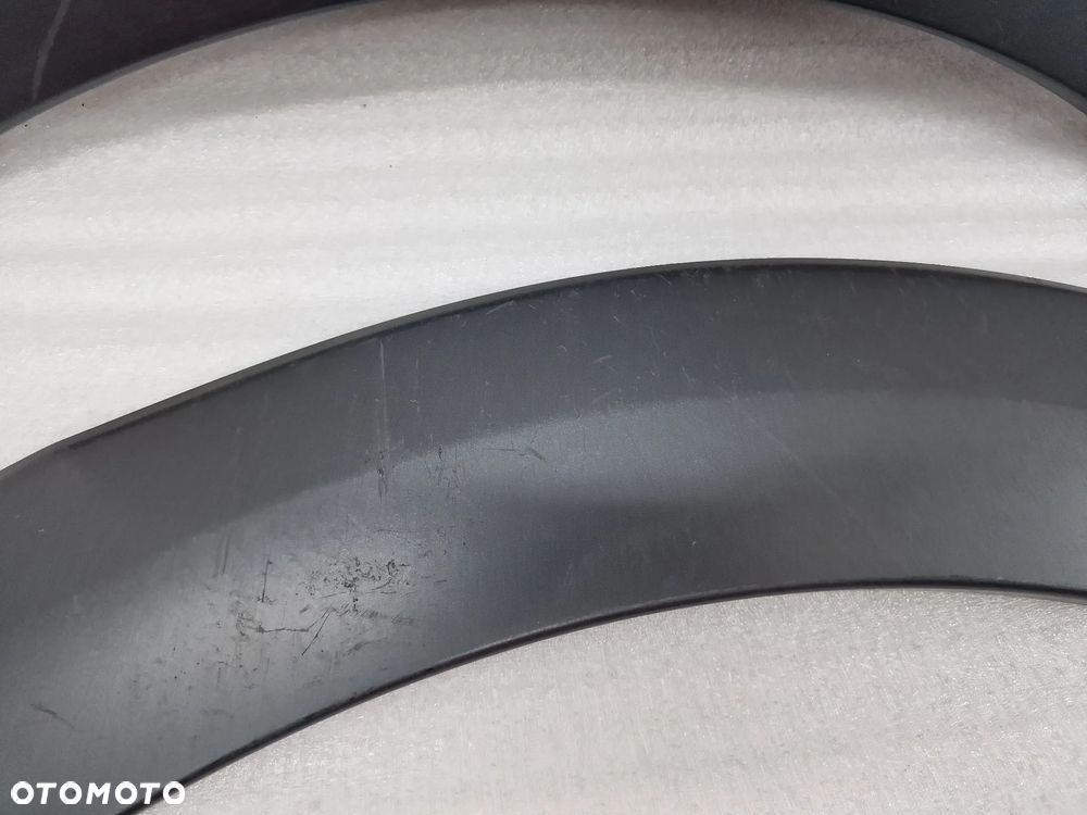 AUDI Q5 OFFROAD 8R0 I / I LIFT 08-15 LEWA TYLNA LISTWA NA BŁOTNIK , NR 8R0854819A , NR AUKCJI NLB82 - 3